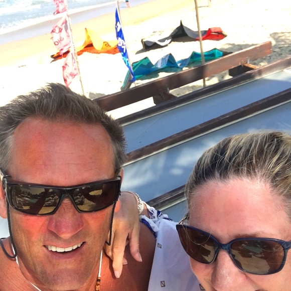 Meet your Posher, Lori - Picture 1 of 1